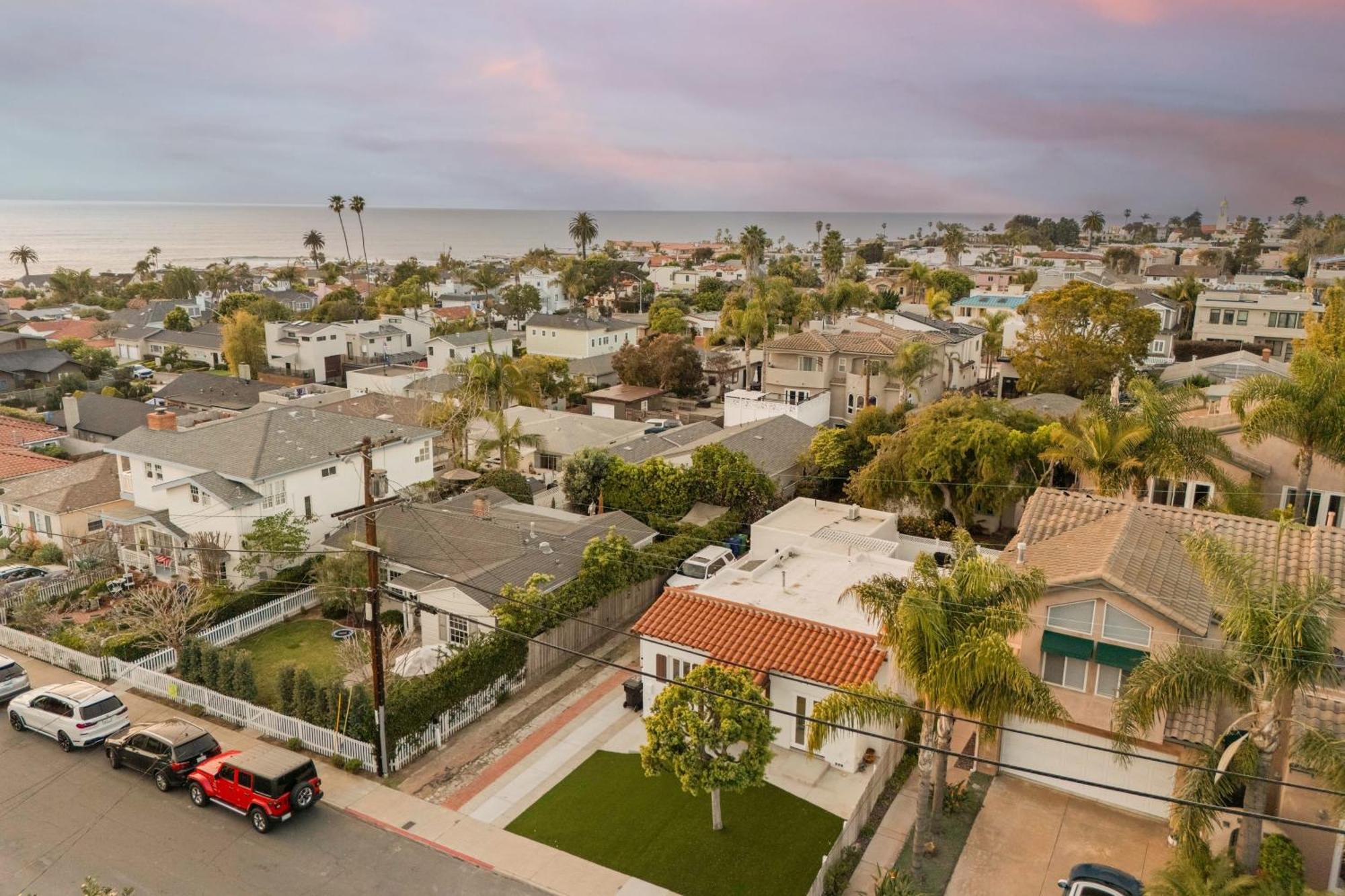 Holiday home La Jolla W Firepit Walk To Arenas
